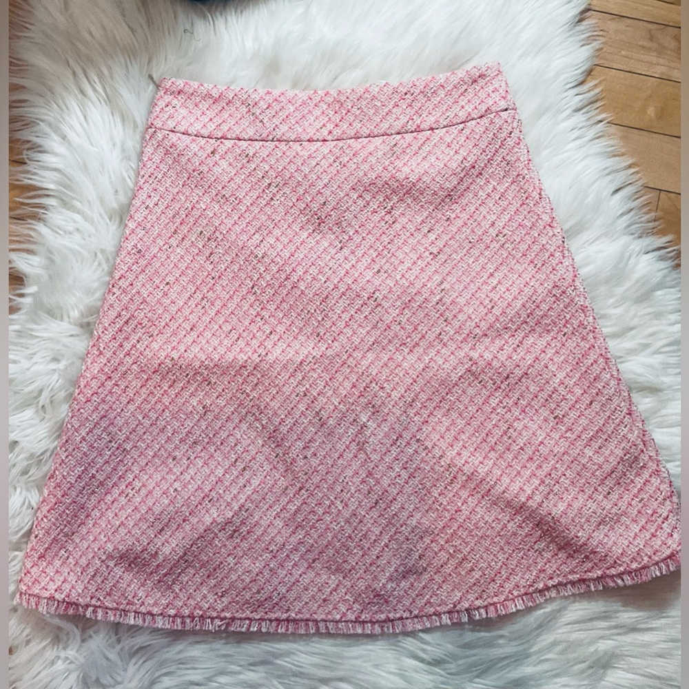 Elegant Pink Tweed Skirt - Picture 15 of 15